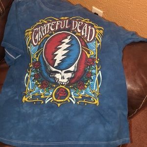 Size M women’s GD tee